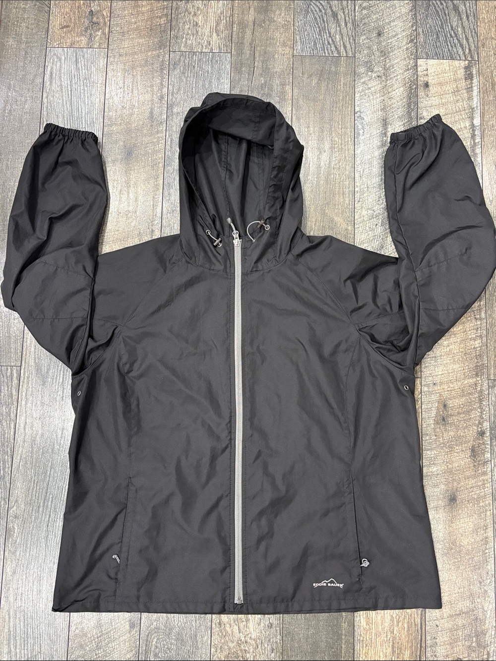 Eddie Bauer Men’s Black Hooded windbreaker with Silver Zipper